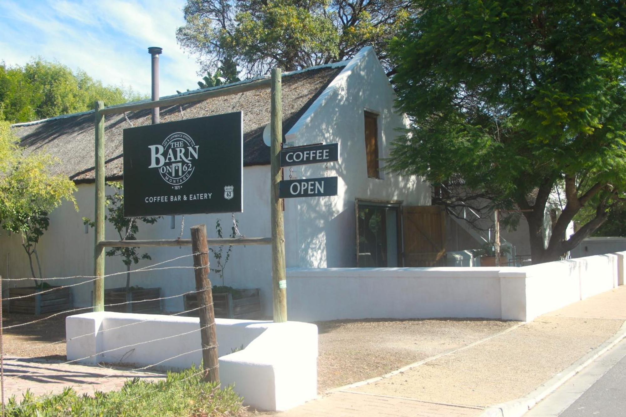 מונטאגו The Barn On 62 - Cottages מראה חיצוני תמונה